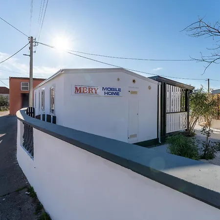 아파트 Mobilne Kucice Mery *